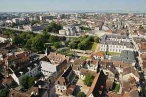 trua_fr